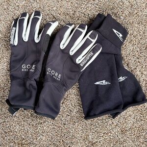 Gore Bike Wear Black and White Men's Gore Tex Gloves with Wool Arm Warmers